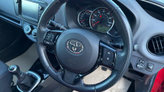 Toyota Yaris 1.33 VVT-i Sport 5dr Petrol Hatchback
